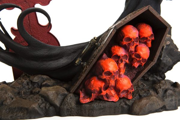 Batman & Dracula: Red Rain Statue (Exclusive) Online Sale - Image 4